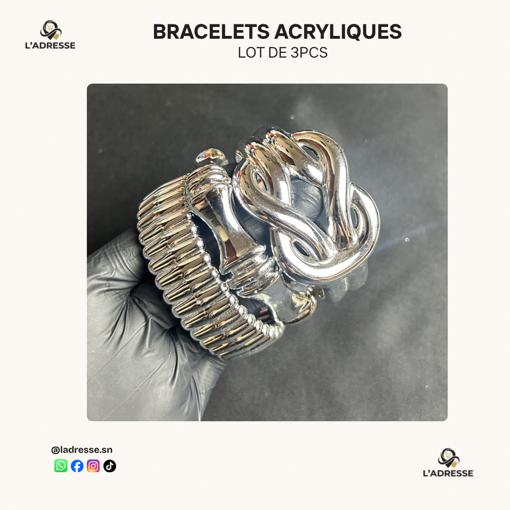 Lot de 3 Bracelets Bangles Argentés/ WhatsApp pour choisir.